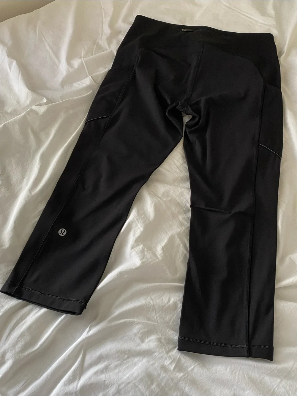 Lululemon Women Speed Up Crop Tight Leggings with 5 Pockets - Black - Size 8